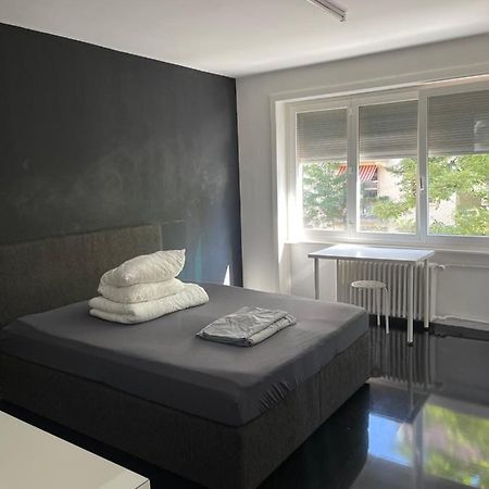 Big Room Zurich Center Экстерьер фото