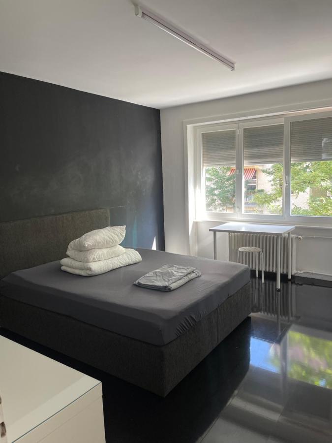 Big Room Zurich Center Экстерьер фото